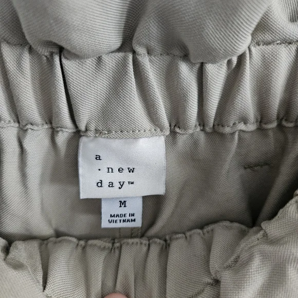 NWOT A New Day High Rise Paper Bag Waist Pants With Belt - Picture 10 of 10